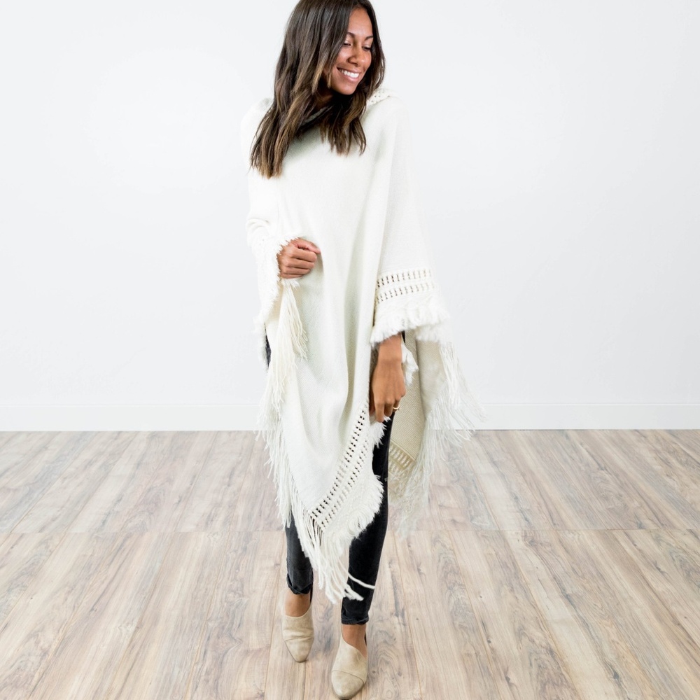 South Mountain Knit Poncho - Stevie Hender